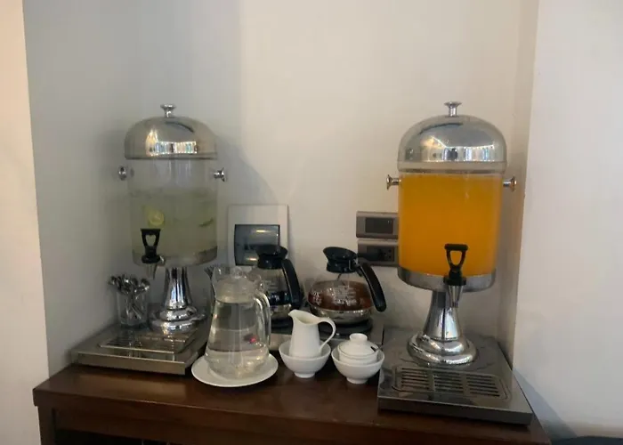 Nam Son Hotel 3*