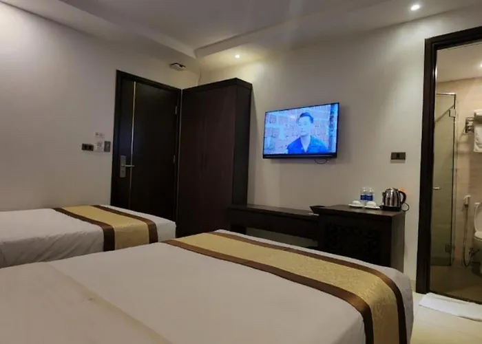 Nam Son Hotel 3*